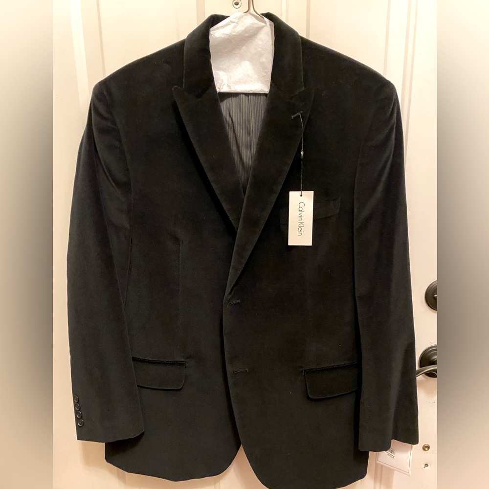 Men’s Velveteen Sportcoat. 46R. New w/tag $325. 100%cotton